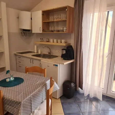 Valentina - Tonka Apartman *