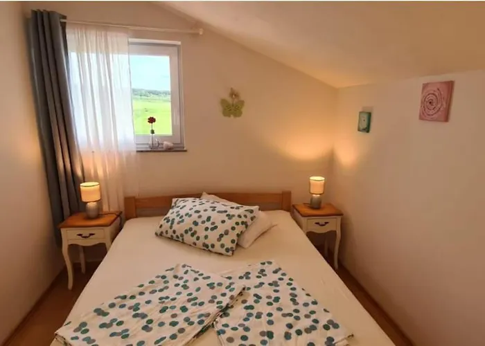 Valentina - Tonka * Pula