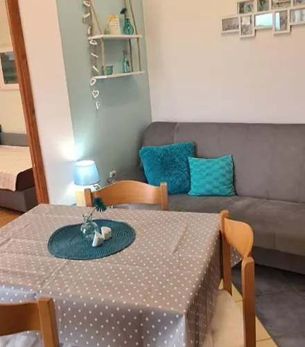 Valentina - Tonka Apartment Pula