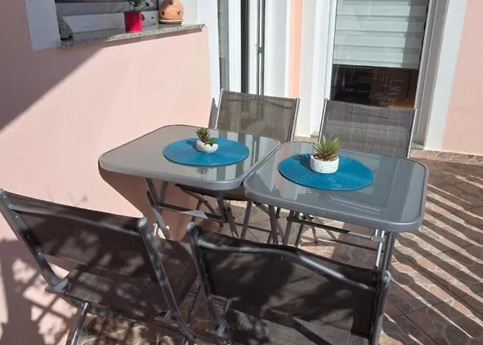 Apartment Valentina - Tonka *